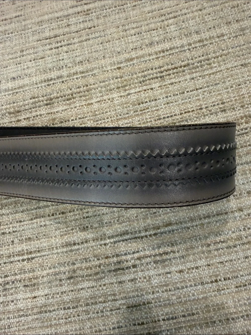Gucci Womens’ Leather Dress Belt in Gray and Tan with Gold Buckle Sz 32
